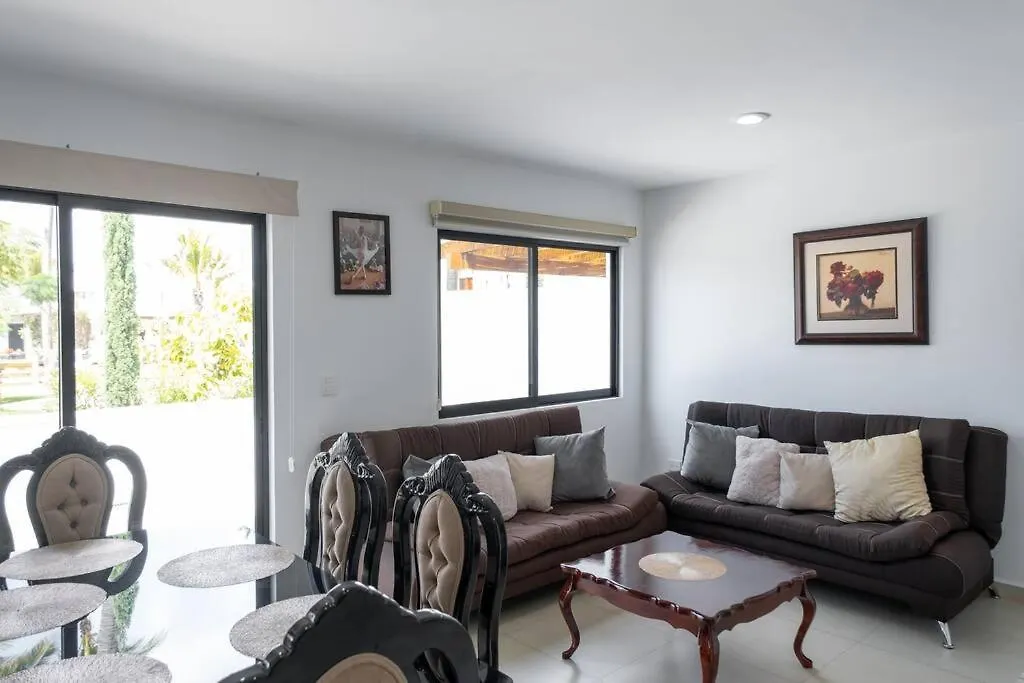 Agradable Casa Con Terraza Y Vista A La Alberca Villa Mazatlán Vakantiehuis